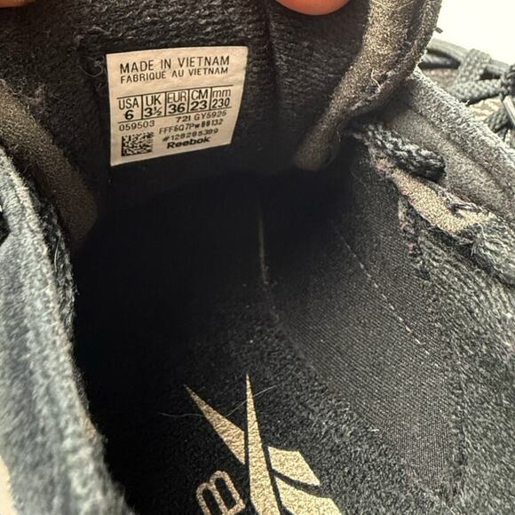 Reebok x Cardi B Classic Leather Shoes - Women's Size 6 - Picture 2 of 10